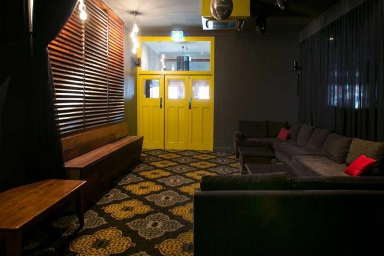 Cbd Hotel ニューカッスル エクステリア 写真